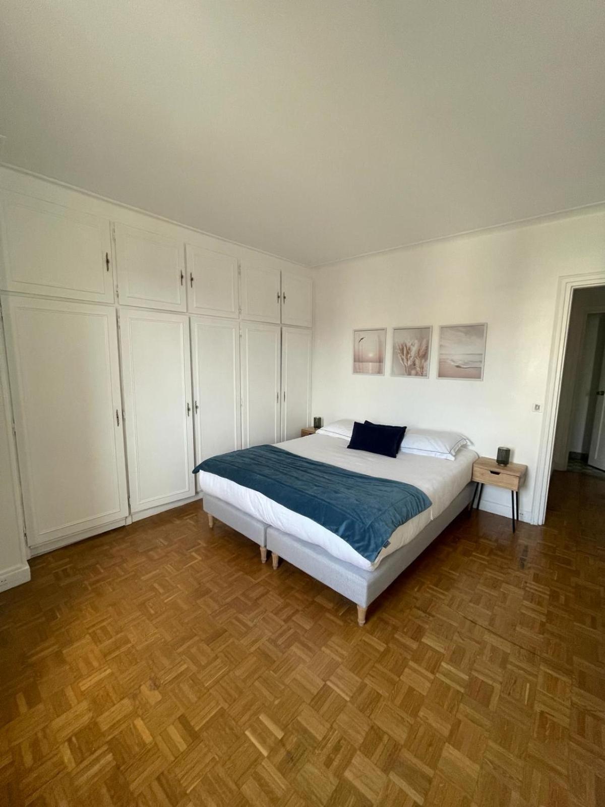 Magnifique Appartement Париж Екстериор снимка